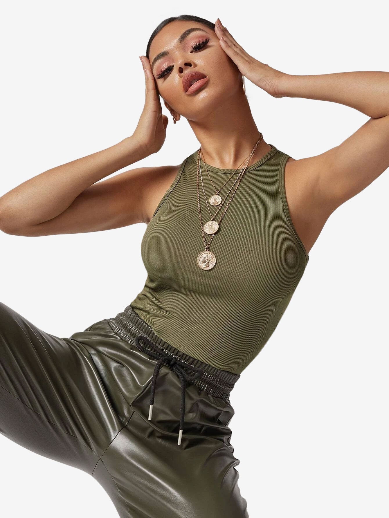 Attractive Solid Fitted Crop Tank Top