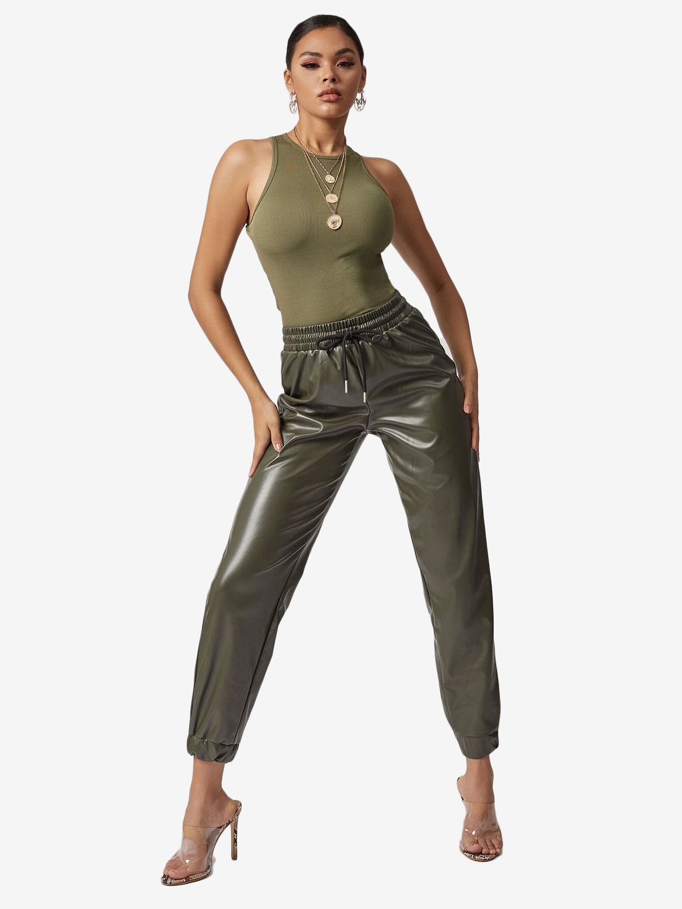 Attractive Solid Fitted Crop Tank Top