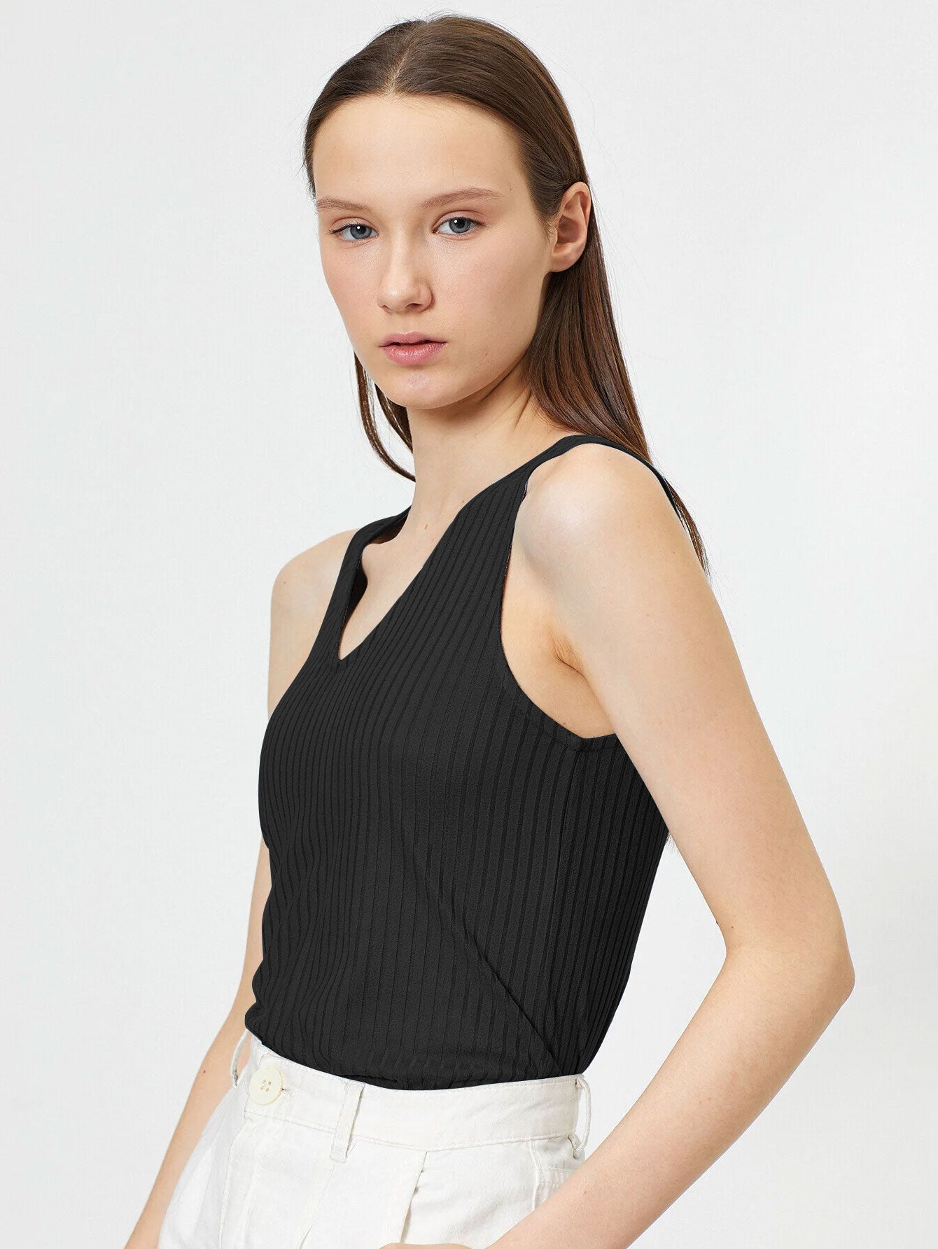 Basics V Neck Tank Top