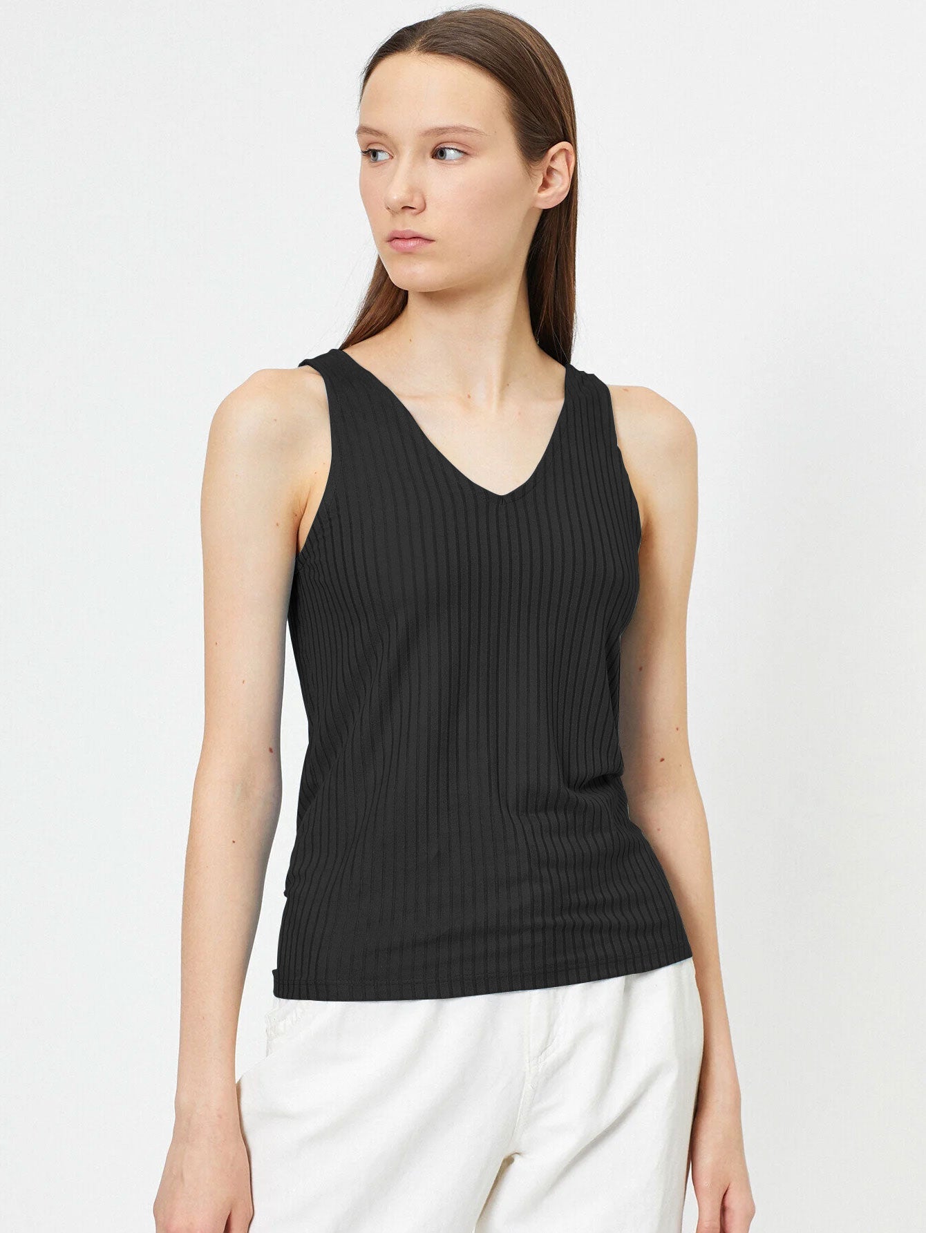 Basics V Neck Tank Top