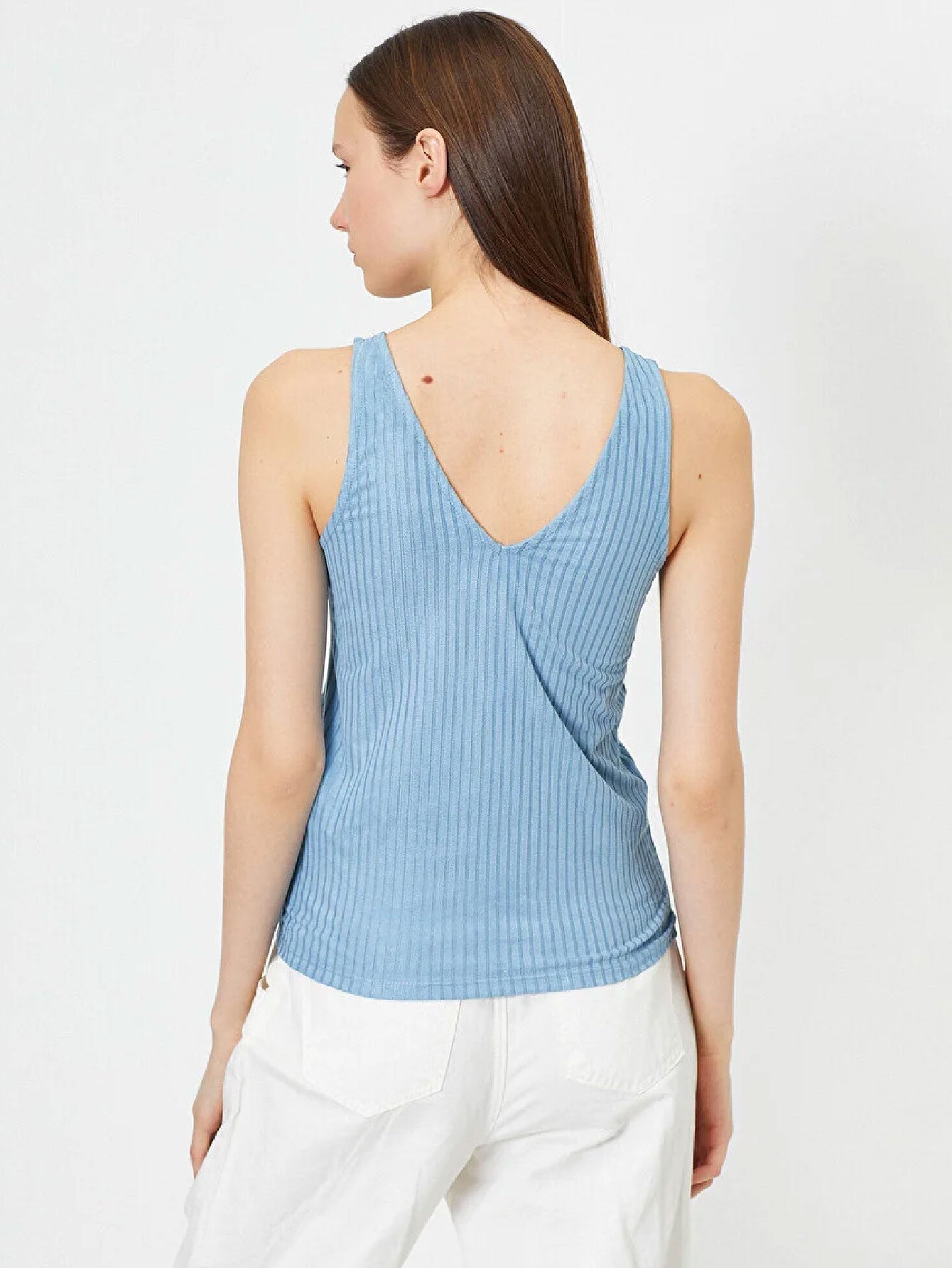 Basics V Neck Tank Top