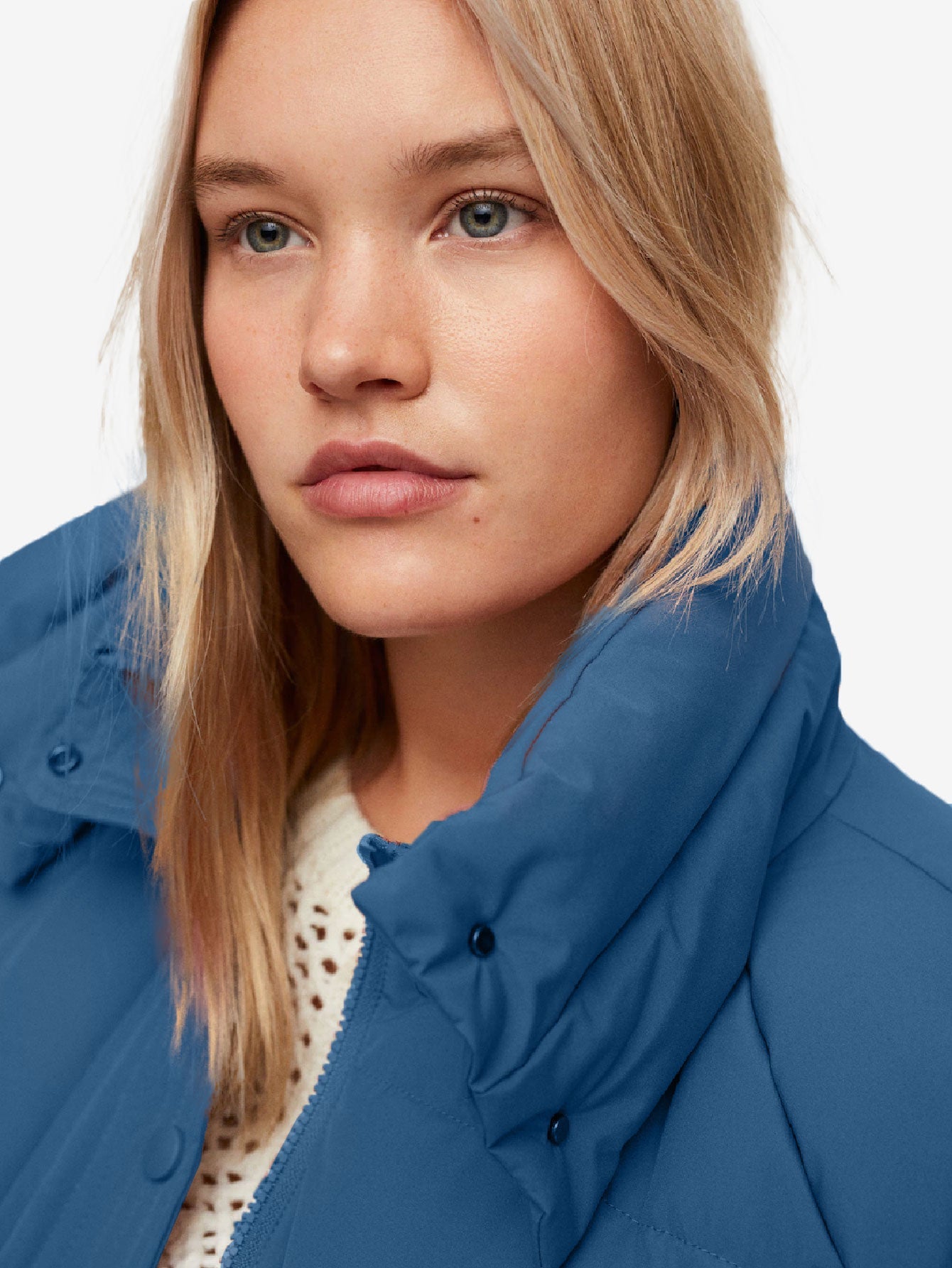 Buttoned Solid Zip Up Quilted Jacket