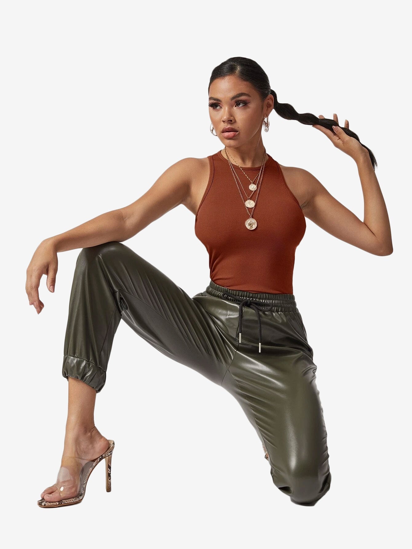 Attractive Solid Fitted Crop Tank Top